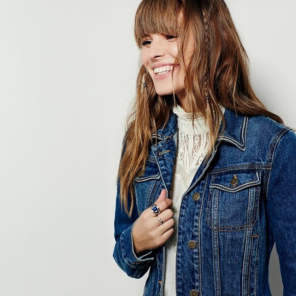 Free People Fitted Denim Jacket in Indigo - sz Small - Picture 4 of 7